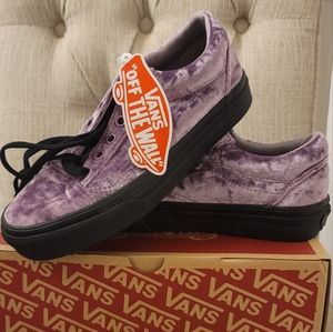 Vans Velvet Old Skill Sneakers